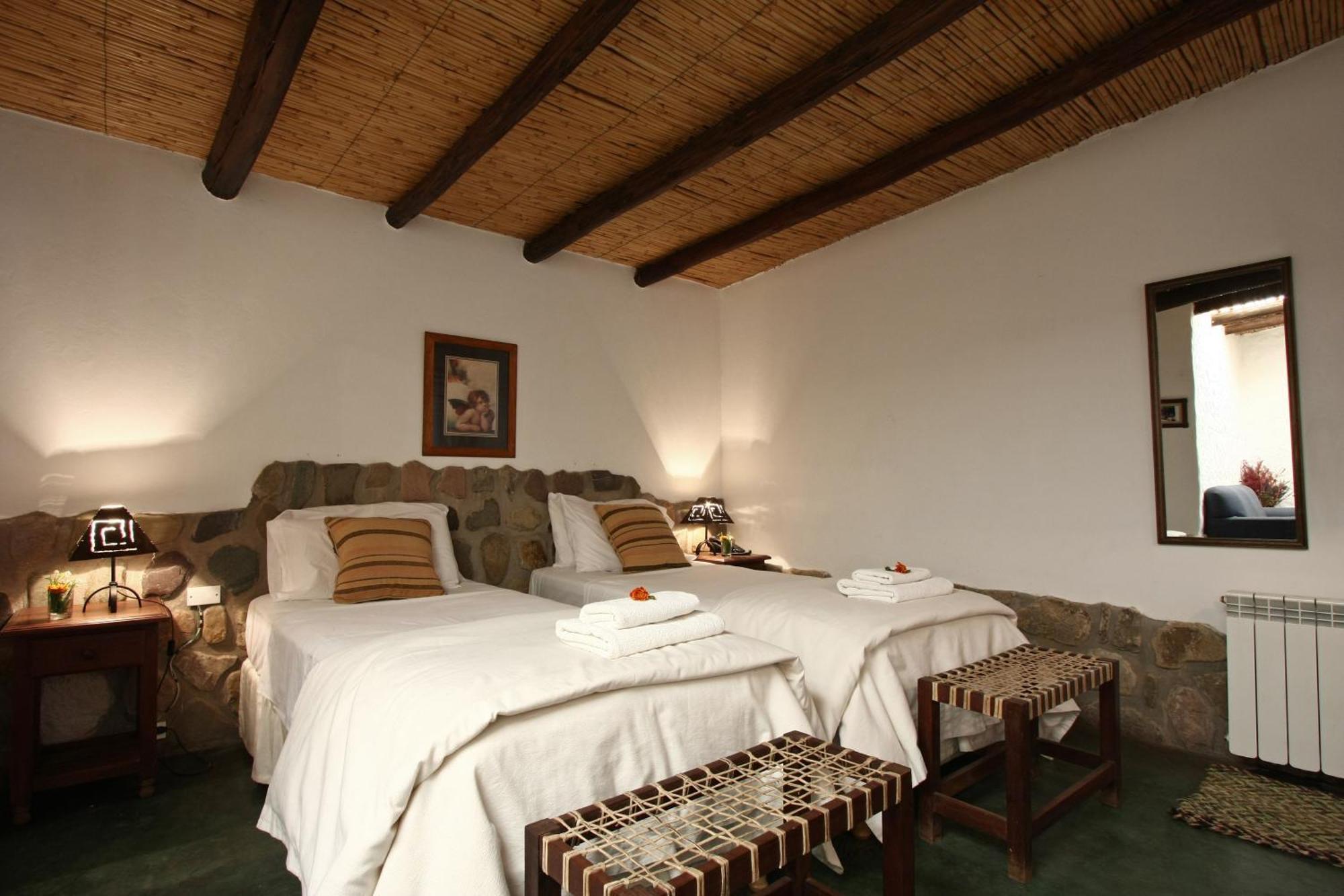 Posada Con Los Angeles Hotel ตีลการา ภายนอก รูปภาพ